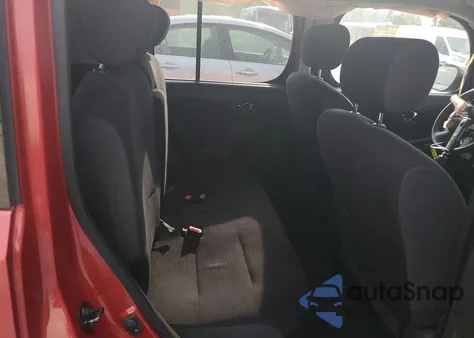 2011 Nissan Cube Base z USA, uszkodzony, nr VIN JN8AZ2KR2BT210283